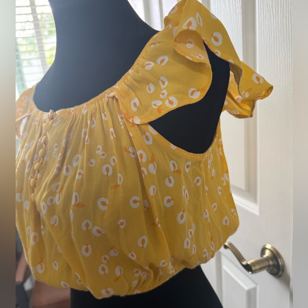 Yellow Ruffled Women's Top - Picture 4 of 7